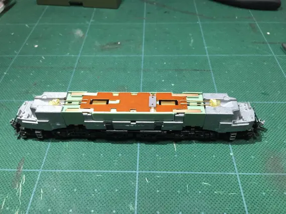 EF5861 お召機(2001年版)を弄る。 KATO 3038 | NGaugeJP - 横濱