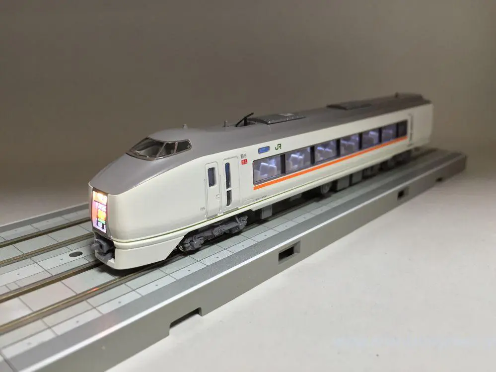 【未使用】KATO 10-935 651系1000番台タイプ スワローあかぎ 651系1000番台タイプ「スワローあかぎ」を弄る。その1 KATO 10