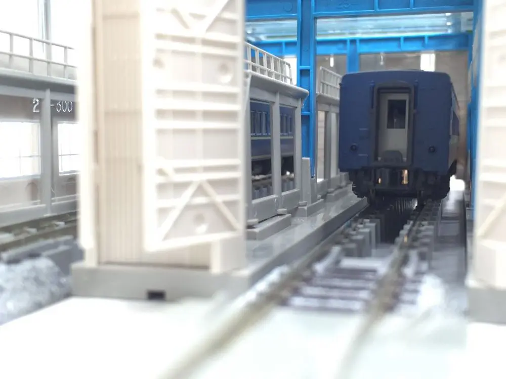 開放ピット線路を試しに電車庫へ KATO 20-016 | NGaugeJP - 横濱