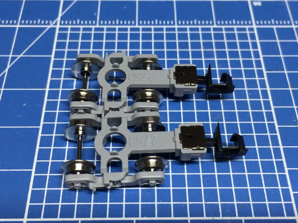 KATO 車間短縮カプラーとヘッドマーク用マグネット | NGaugeJP