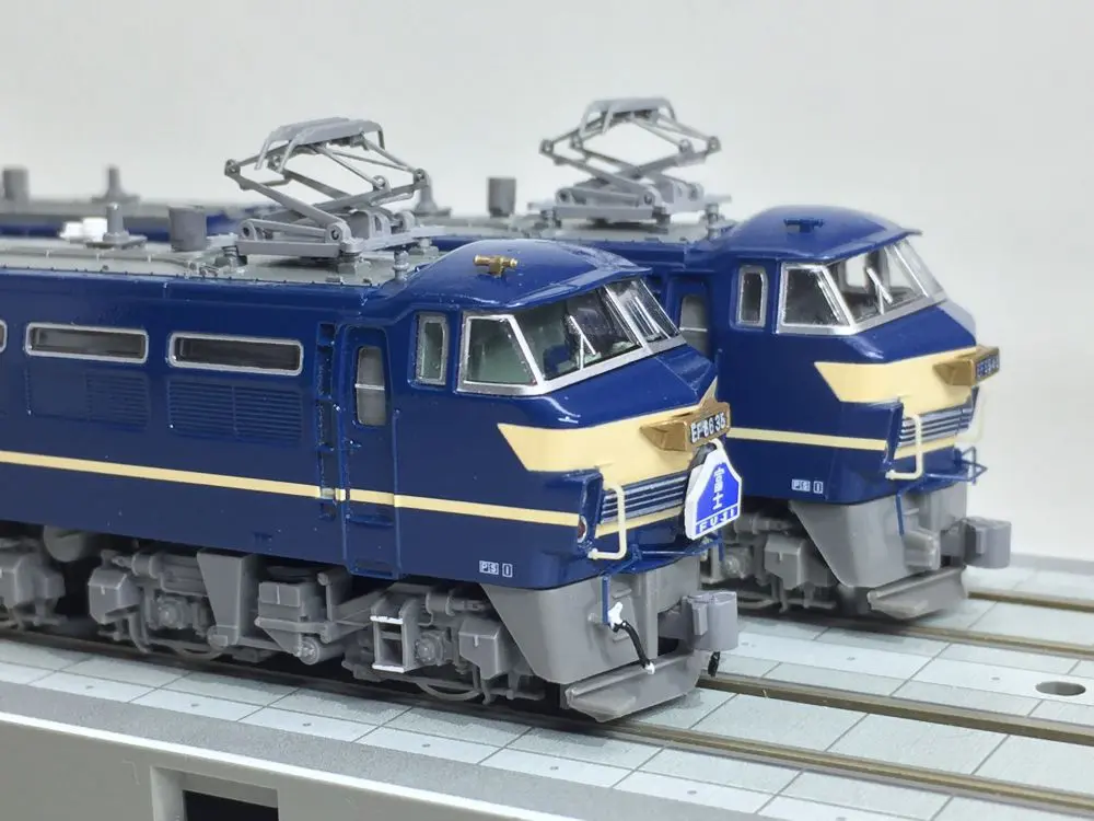 KATOのEF65とEF66とTOMIXのEF81とコントローラーのセット