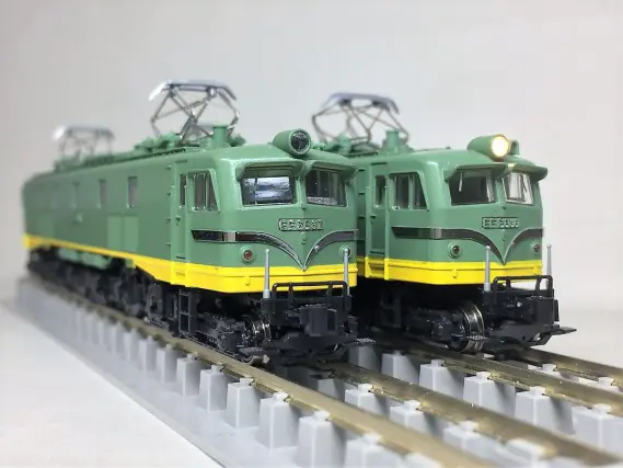 KATO EF58客車セット 青大将 Amazon | KATO製EF58-4青大将試験塗装セットバラシ品 | 鉄道