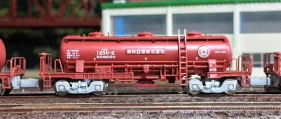 東邦亜鉛のタキ1200が入線しました。ポポンデッタ 7501 12両