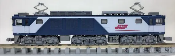EF64 1000番台 JR貨物新更新色（大宮車両所更新）が入線です