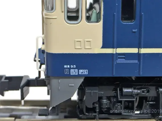 EF65 1000番台後期形JR仕様が入線です。 KATO 3061-2 2019年版