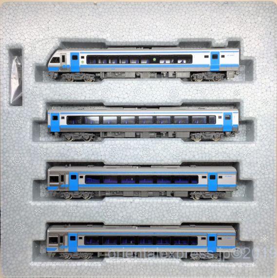 JR四国 2000系「南風」が入線しました。KATO 10-1503 ☆彡 横浜模型