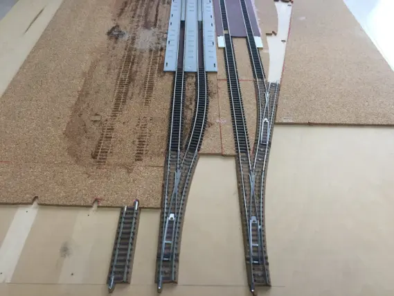 nゲージ　鉄道模型　線路　レール77本含む　ポイントコントロールボックス　橋 nゲージ 鉄道模型 線路 レール77本含む ポイントコントロール