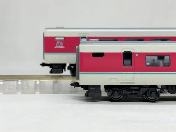 381系「ゆったりやくも」ノーマル編成 が入線しました