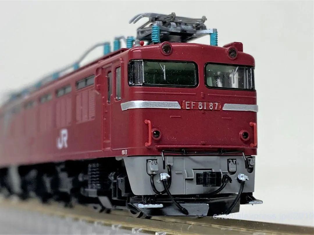 新 EF81「北斗星」塗装機が入線です！TOMIX 7126 新型モーターM