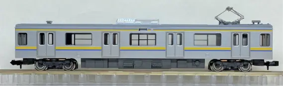 209系2100番台 房総色 入線です。TOMIX 98629 4両セット 幕張
