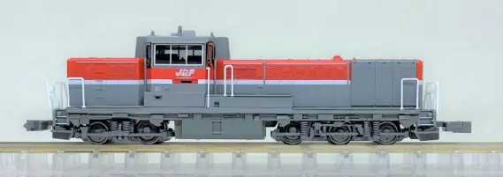 DE10 JR貨物更新色が入線しました。KATO 7011-3 | NGaugeJP