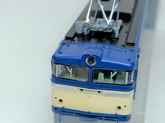 EF60 19号機 復活国鉄色・Bが入線です。TOMIX 7129 | NGaugeJP