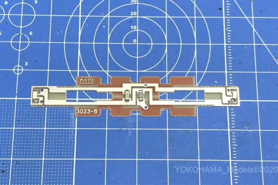 鉄道模型 KF 国鉄客車 カニ24-100形(銀帯)(M)｜製品情報｜製品検索｜鉄道模型