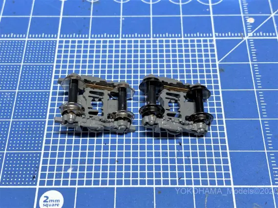 KATO 11-611 中空軸車輪＜車軸短＞黒染めに交換してみる