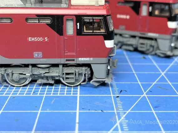 EH500 8号機（2次形）新塗装を弄る。その2 TOMIX 7106