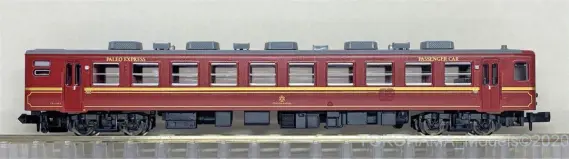 秩父鉄道 12系 パレオエクスプレス（赤茶）が入線しました