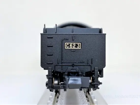 KATO京都駅店 特製品 蒸気機関車 C62 3 梅小路機関区 C62形3号機 梅小路機関区が入線しました。KATO京都駅店 特製品
