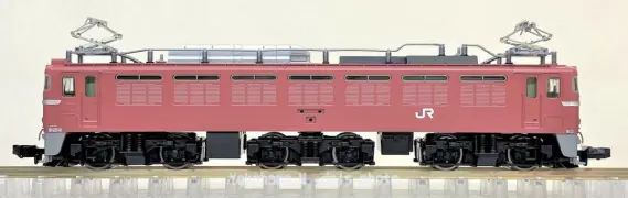 画像追加　パンタ下塗装　トミックス7132 EF81 敦賀運転所　Hゴムグレー EF81（敦賀運転所・Hゴムグレー）が入線しました。TOMIX 7132