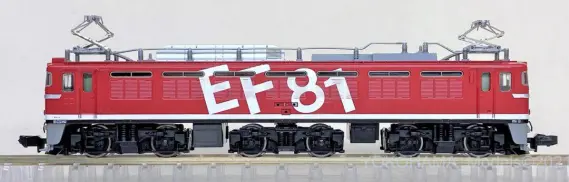 EF81 95号機 レインボー塗装・Hゴムグレー 入線です。 TOMIX