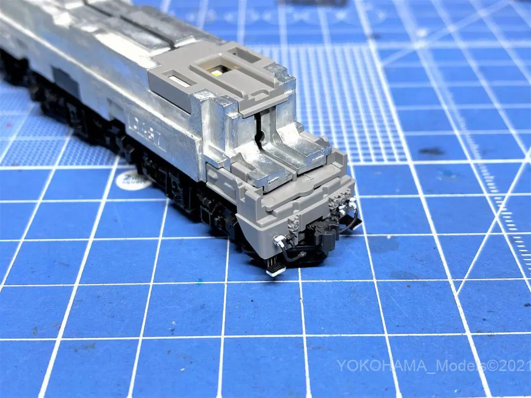 トミックス　7155　EF651019レインボー塗装　パーツ使用済み EF65 1019号機・レインボー塗装が入線しました。 TOMIX 7155