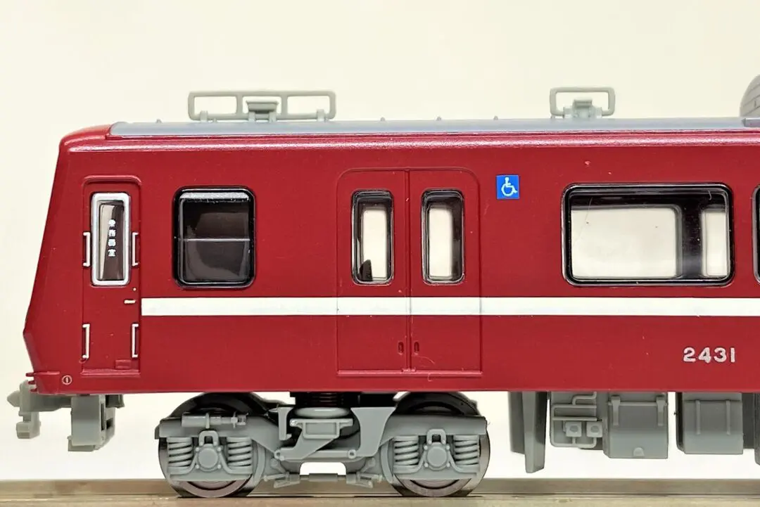 京急2000形2431編成 が入線です。2回戦目 MICROACE A2379