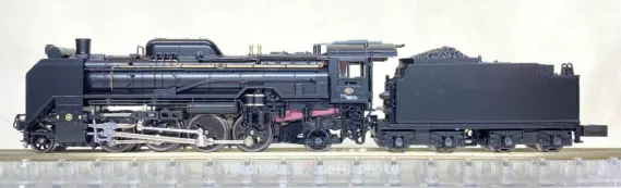 D51 498（副灯付）が入線です。KATO 2016-A | NGaugeJP - 横濱