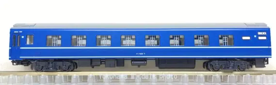 24系寝台特急「日本海」が入線です。KATO 10-881 / 10-882