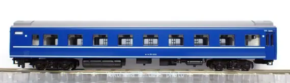 【最終価格】tomix/kato 14系　24系　10両 14系14形 特急寝台客車「さくら」（国鉄 ）が入線です。TOMIX