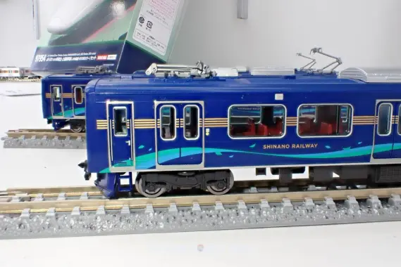 しなの鉄道 SR1系100番代電車(しなのサンライズ号)セット ｜製品