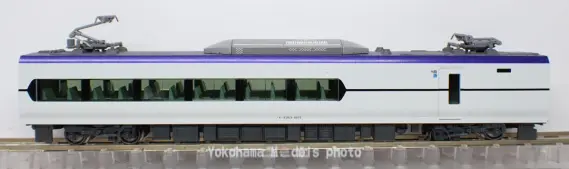 E353系「あずさ・かいじ」が入線です。KATO 10-1834 10-1835 10