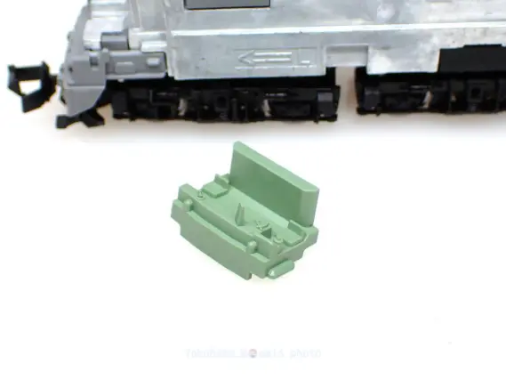 7176 JR EF65-2000形(復活国鉄色)(動力付き) Nゲージ 鉄道模型 TOMIX(トミックス) EF65 2000番台 復活国鉄色が入線です。 TOMIX 7176 | NGaugeJP