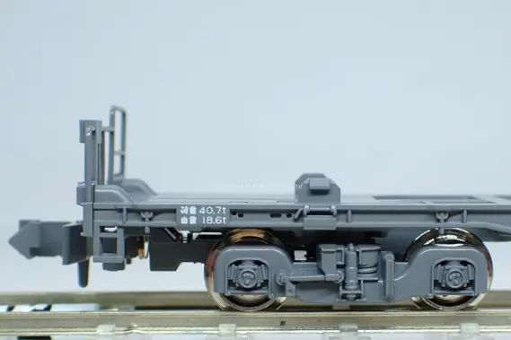 コキ107-1141（JRFマークなし テールライト付・コンテナ無積載