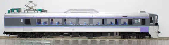 MIDORI EXPRESS 4両　マイクロエース ライト点灯動力動作確認済 785系「スーパーホワイトアロー」登場時が入線しました
