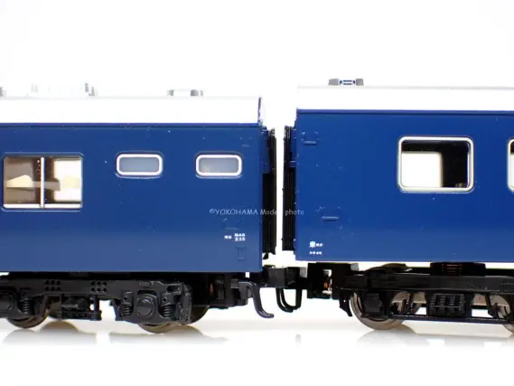 オシ16-2006（東オク）が入線しました。MICROACE A9339