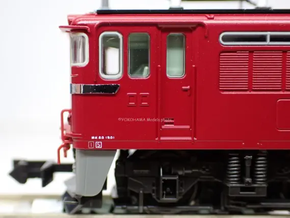 ED76 500 JR仕様が入線です。KATO 3071-2 スロットレスモーター
