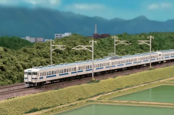 みぃ♪ 401系（高運転台・新塗装）が入線しました。 TOMIX 98582 98583