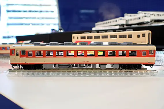 トミックスショールーム東京】キハ185系特急ディーゼルカー（A