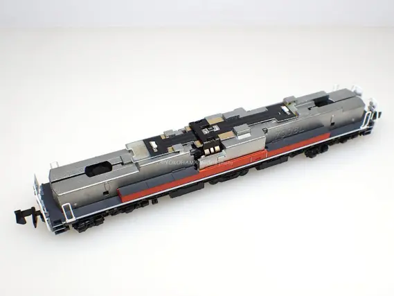 DD51 500番台 前期 耐寒形 が入線しました。 KATO 7008-P DD51 500番台 前期 耐寒形 が入線しました。 KATO 7008-P